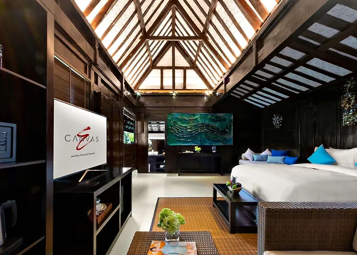 Canvas Escape Hotel 4*