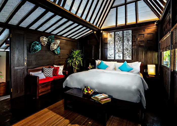 Hotel Canvas Escape