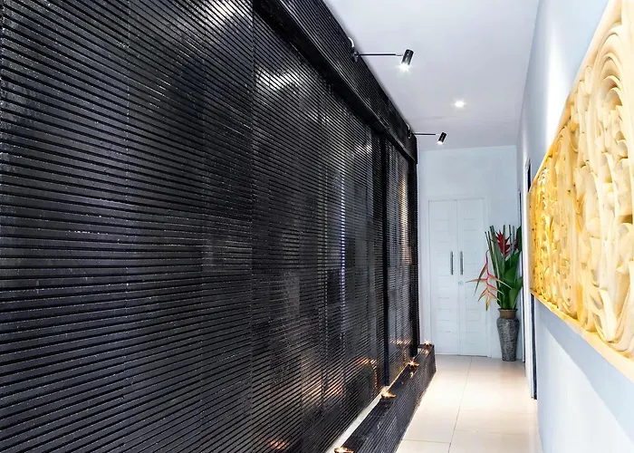 Canvas Escape