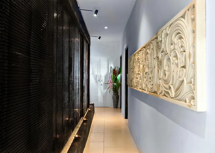 Canvas Escape Hotel 4*